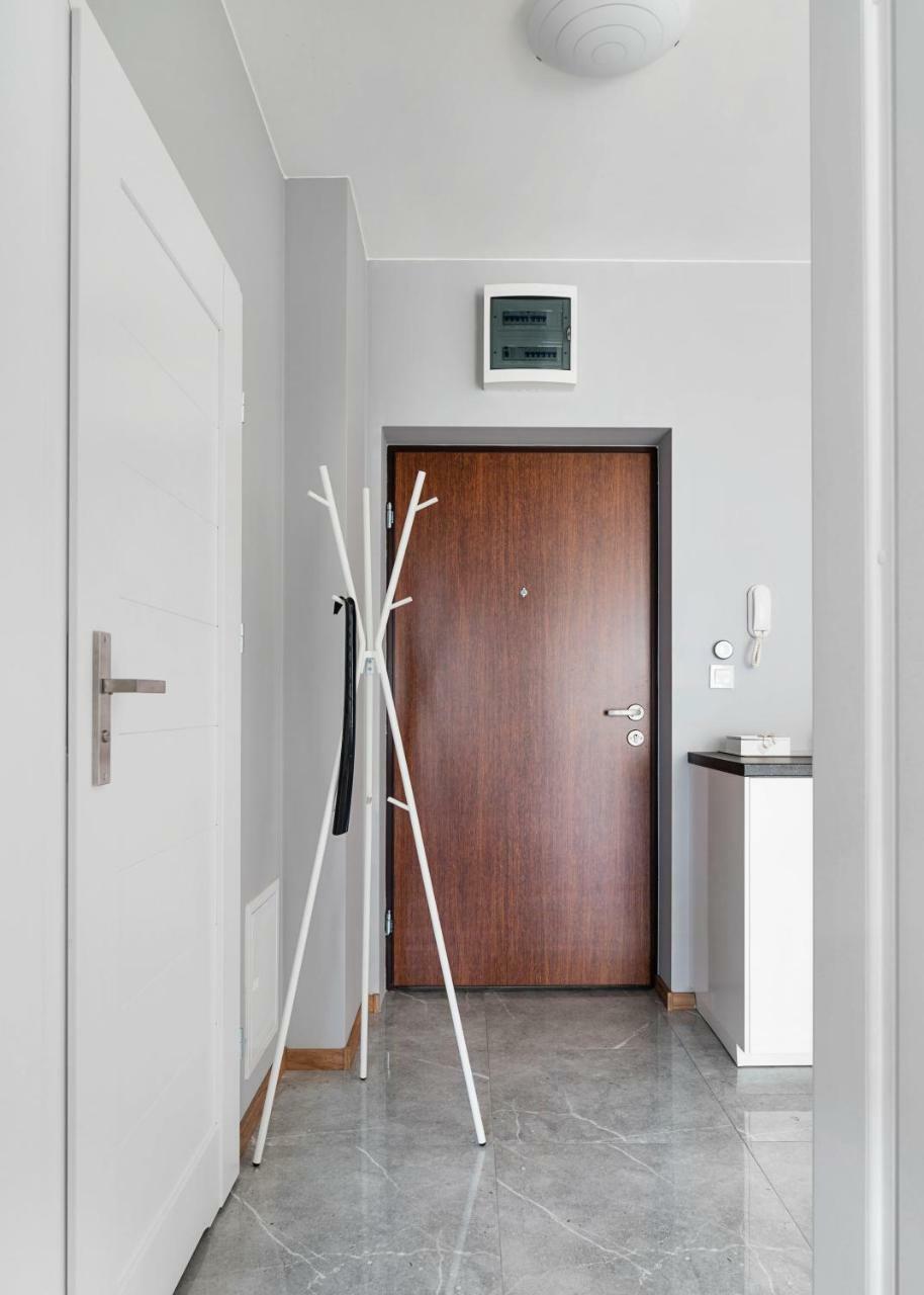 Warszawa-Wlochy Brilliant Apartment Экстерьер фото